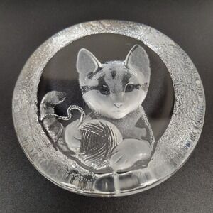 Mats Jonasson Crystal Paperweight Cat Sweden Signed 3.75" Art Glass Vintage